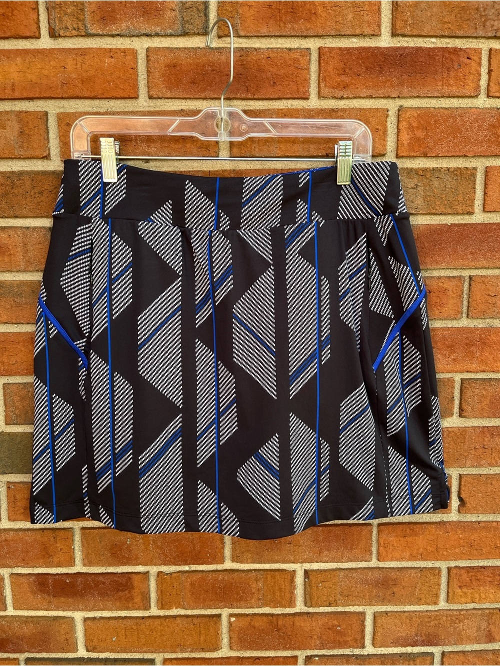 TAIL White Label Geometric Stretch Pull -On Performance Golf Skort Zip Pockets M